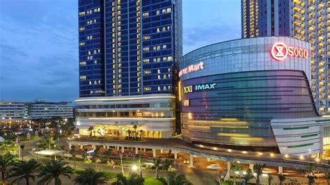 ysl pakuwon mall surabaya